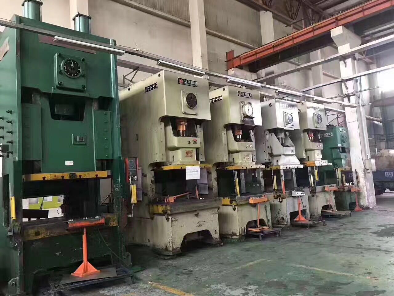 Used World press machines