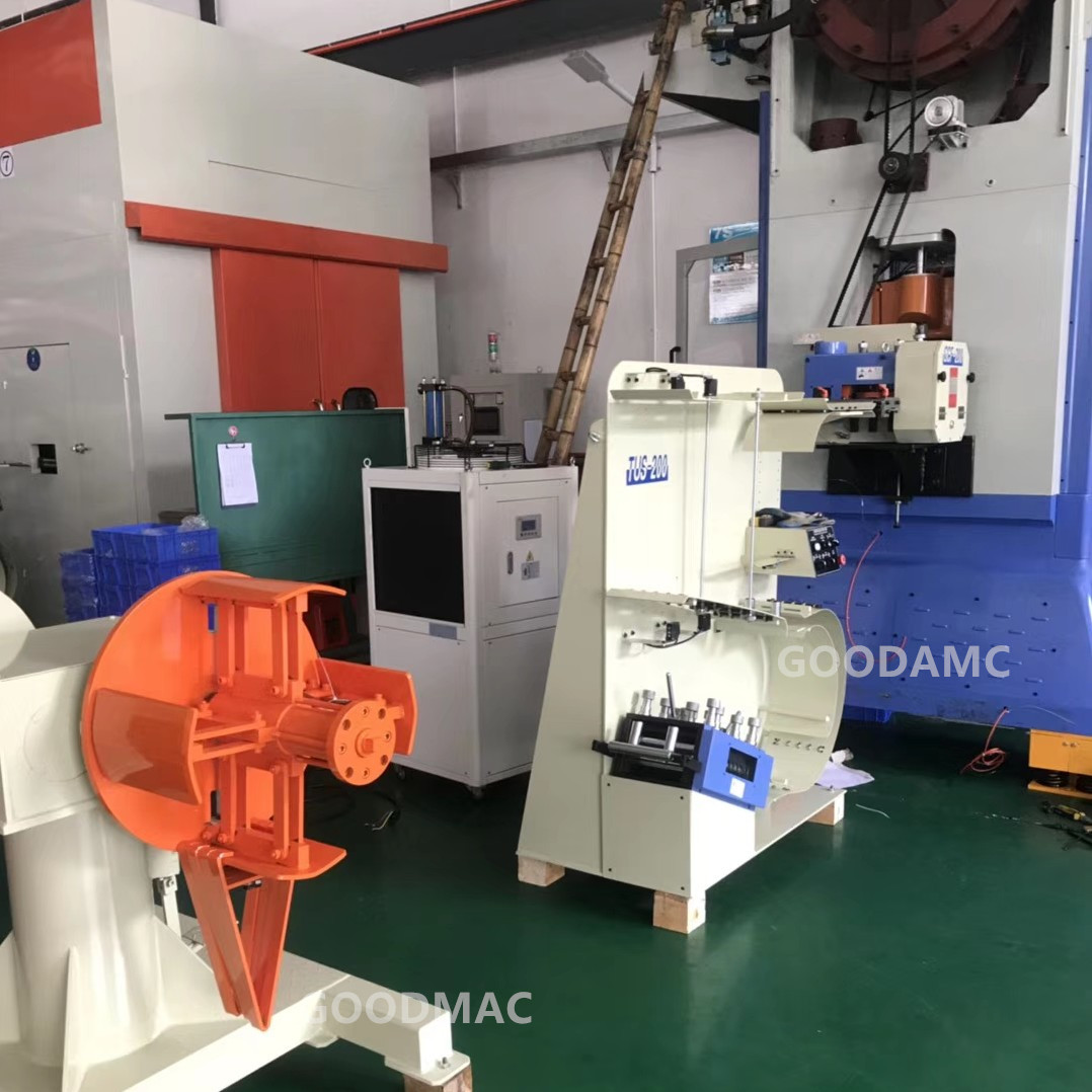 0.15-1.0mm high speed gear feeders, model GCF-150, GCF-200, GCF-250, GCF-300, GCF-400, GCF-500