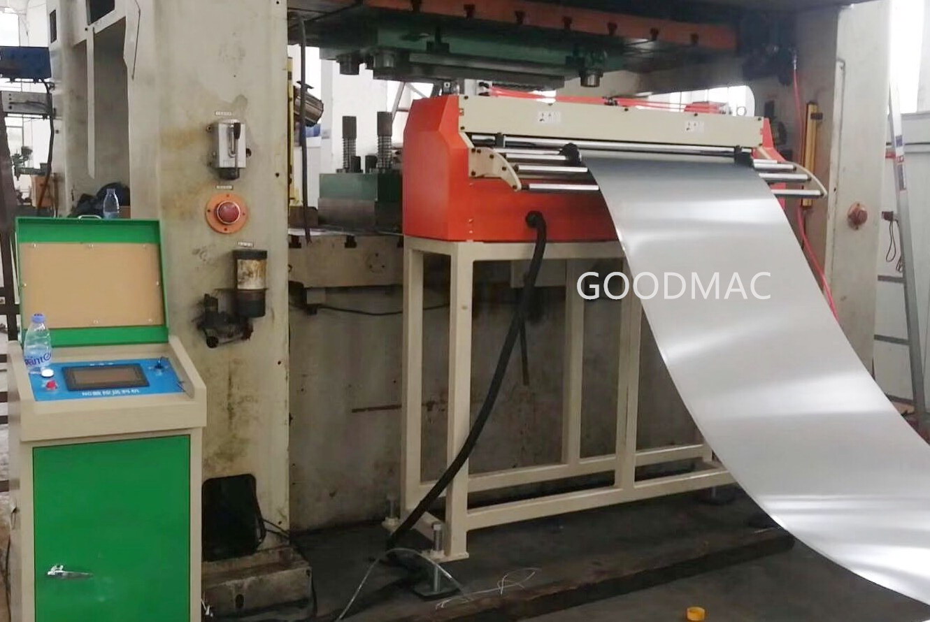 0.5-4.5mm NC servo roll feeders, model NCF-300T, NCF-400T, NCF-500T, NCF-600T, NCF-700T, etc.