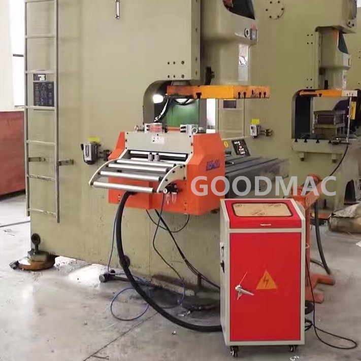 0.5-4.5mm NC servo roll feeders, model NCF-300T, NCF-400T, NCF-500T, NCF-600T, NCF-700T, etc.